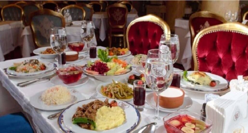 Esraf Lokantasi Senlikkoy Istanbul